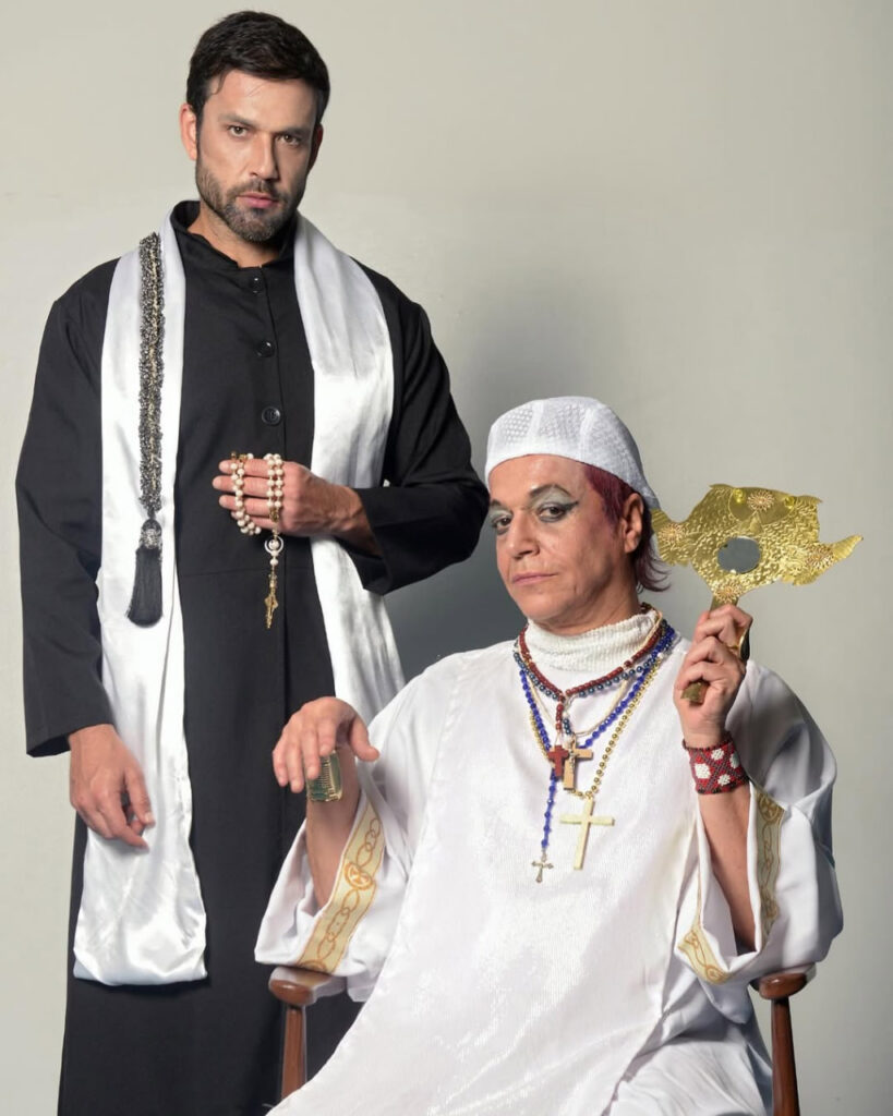 Ricardo Bittencourt e Sérgio Marone em "Padre Pinto"