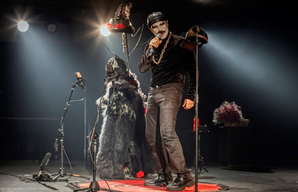 Beto Marden em "Será, Um Grito Musical"
