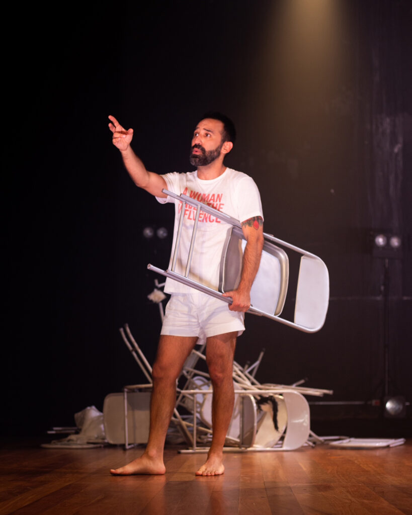 Vinicius Aguiar em "Diga Que Não Me Conhece"