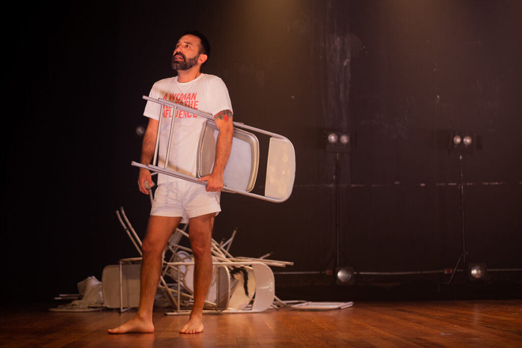 Vinicius Aguiar em "Diga Que Não Me Conhece"