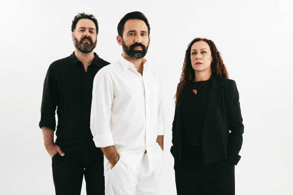 Flavio Cafiero, Vinicius Aguiar e Ester Laccava