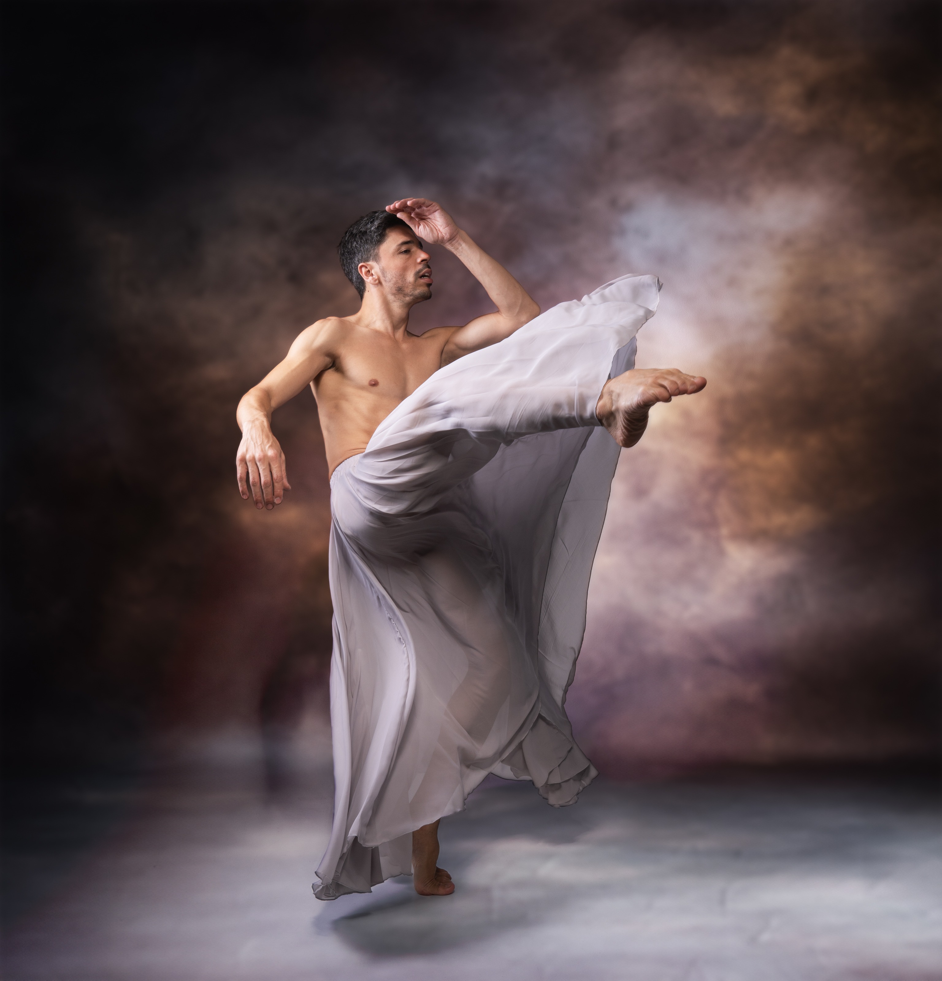 Mário Goes na exposição PULMON-AR no CRD-SP em homenagem a Pina Bausch