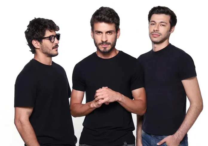 Elenco da peça Porta Aberta